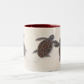 Tasse de café avec des tortues de mer de bébé (Centre)