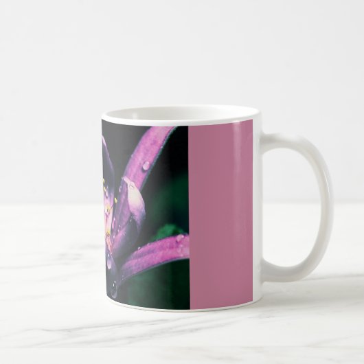 tasse de café avec la fleur rose (Droite)