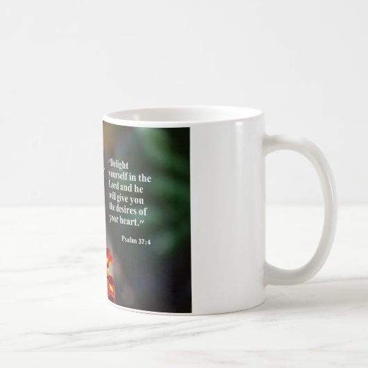 tasse de café avec le plaisir vous-même dans le (Droite)