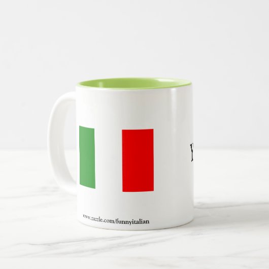 Tasse de café avec l'énonciation italienne (Devant gauche)