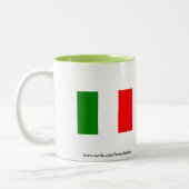 Tasse de café avec l'énonciation italienne (Gauche)