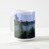 Tasse de café avec lions de mer et morses de dessi (Devant gauche)