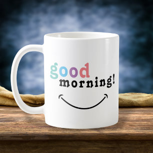 Tasse de café avec typographie colorée Bonjour