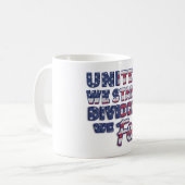 Tasse de café avec typographie "United We Stand" (Devant gauche)