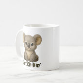 Tasse de café avec un bébé koala mignon (Devant gauche)