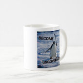 Tasse de café avec un mème de pingouin drôle – “De (Devant droit)