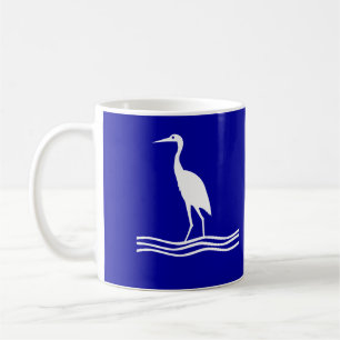 Tasse de café bleue d'oiseau blanc de héron