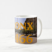 Tasse de café de Bronx 10466 (Devant droit)
