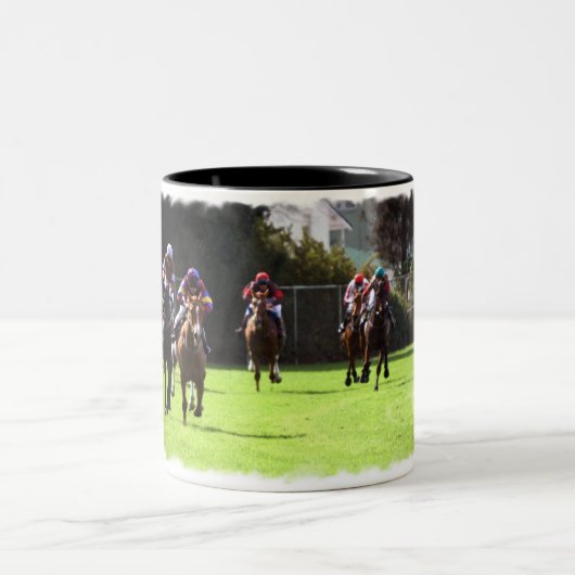 Tasse de café de champ de course de chevaux (Centre)