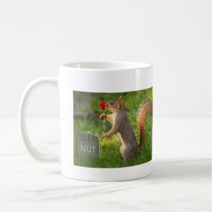 Tasse de café de deuil d'écureuil de BizzareWorl