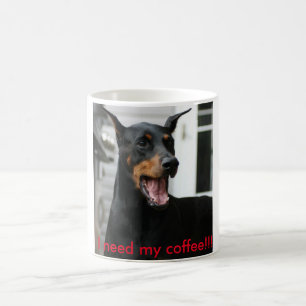 Tasse de café de dobermann