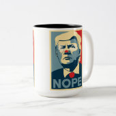 Tasse de café de Donald Trump "NOPE" (Devant droit)