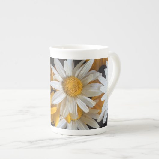Tasse de café de marguerite (Devant droit)