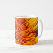 Tasse de café de marguerite orange (Devant droit)