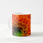 Tasse de café de marguerite orange (Devant gauche)