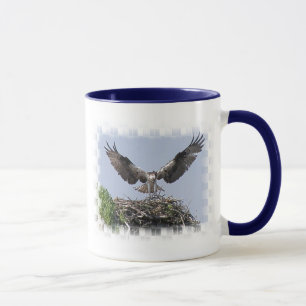 Tasse de café de nid de balbuzard