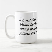 Tasse de café de réflexion de père et de fils (Gauche)