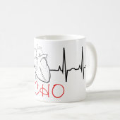 Tasse de café d'écho avec l'ECG et le coeur (Devant droit)