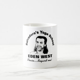 Tasse de café d'école du yoga de Salvadore de