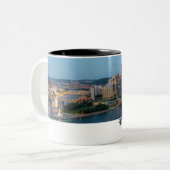 Tasse de café d'horizon de Pittsburgh (Devant gauche)