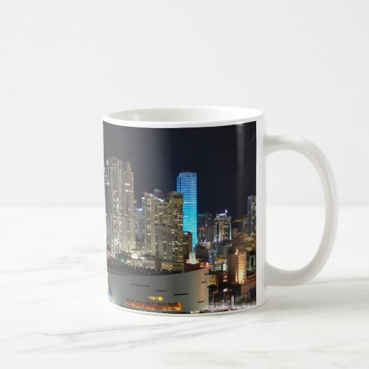 Tasse de café du centre de paysage urbain de Miami (Droite)