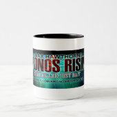 Tasse de café en hausse juste d'amorce de Kronos (Centre)