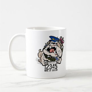 Tasse de café fâchée de chien de police de VIC