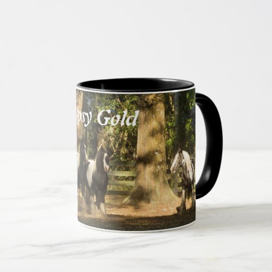 Tasse de café gitane de juments de Vanner d'or (Devant droit)