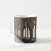 Tasse de café gothique de renaissance (Devant gauche)