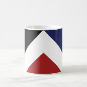 Tasse de café maximale rouge de drapeau (Centre)