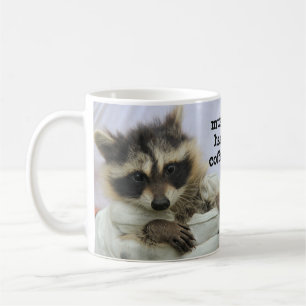 Tasse de café mignonne de raton laveur de bébé,