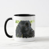 Tasse de café noire de chien de cocker (Gauche)