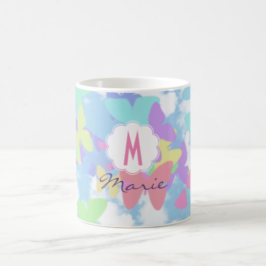 Tasse de café papillon Monogramme Nom & Initiale (Centre)