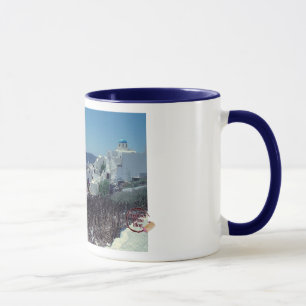 Tasse de café pittoresque de Santorini