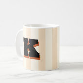 Tasse de café rayée personnalisée avec initiale en (Devant gauche)