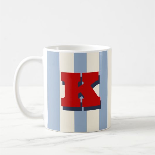 Tasse de café rayée personnalisée avec initiale en (Gauche)