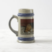 Tasse de café riante de Stein de bière de beagle (Gauche)