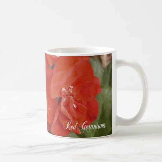 Tasse de café rouge de géranium (Droite)