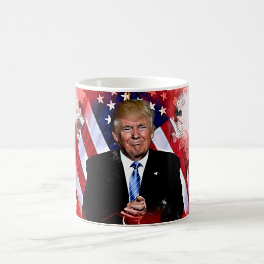 Tasse de célébration de Donald Trump (Centre)