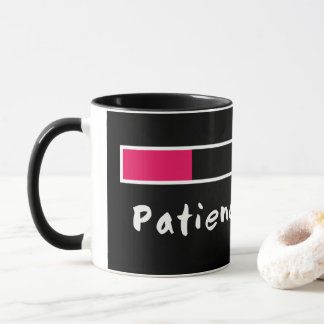Tasse de chargement de la patience pour la maman