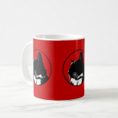 Tasse de chat de smoking (Devant gauche)