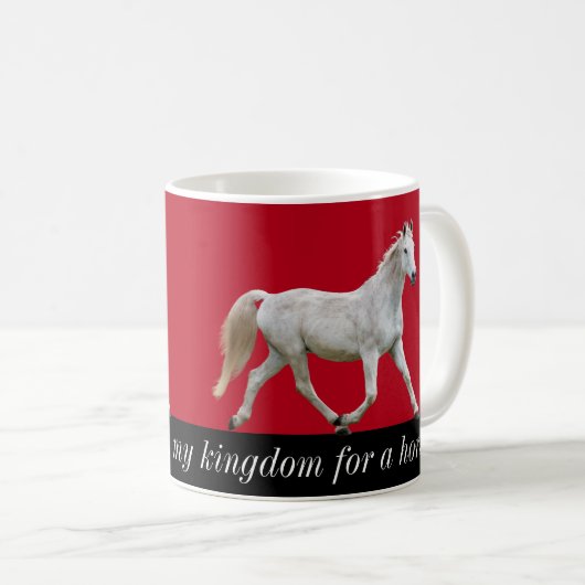 Tasse de cheval blanc avec dire (Devant droit)