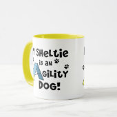 Tasse de chien d'agilité de Sheltie (Devant gauche)