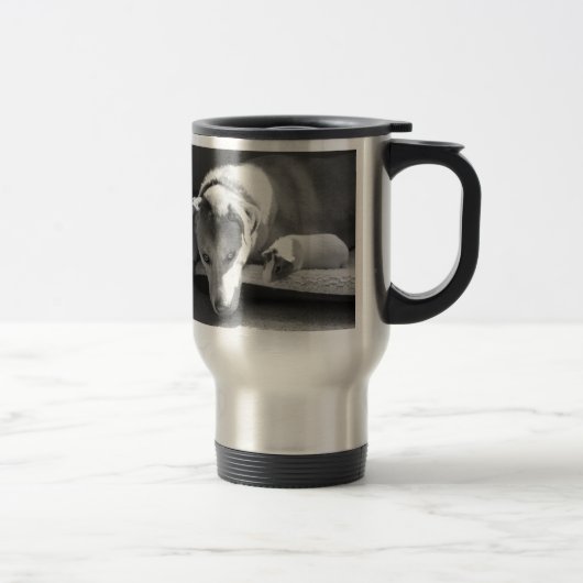 Tasse de chien et de cobaye (Droit)