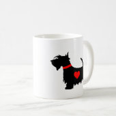 Tasse de coeur de chien de Scottie - décrivez les (Devant droit)