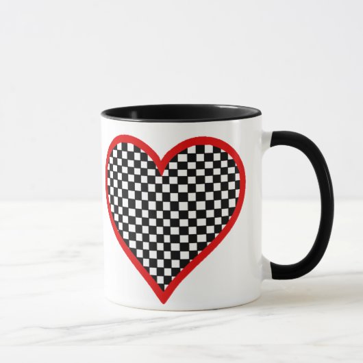 Tasse de coeur de damier de Saint-Valentin (Droite)