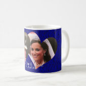 Tasse de coeurs les épousant royaux de William et (Devant droit)