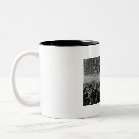 Tasse de Coffe avec une éclaboussure (Gauche)