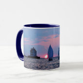 Tasse de coucher du soleil de 3 voiliers (Devant gauche)