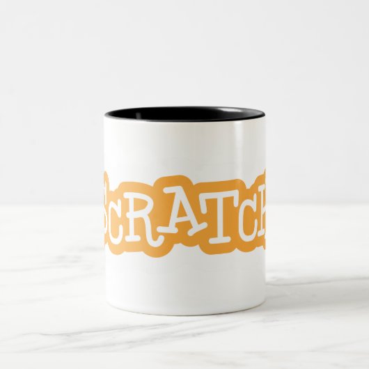 Tasse de couleur de l'éraflure deux (Centre)